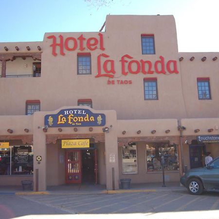 Hotel La Fonda De Таос Экстерьер фото