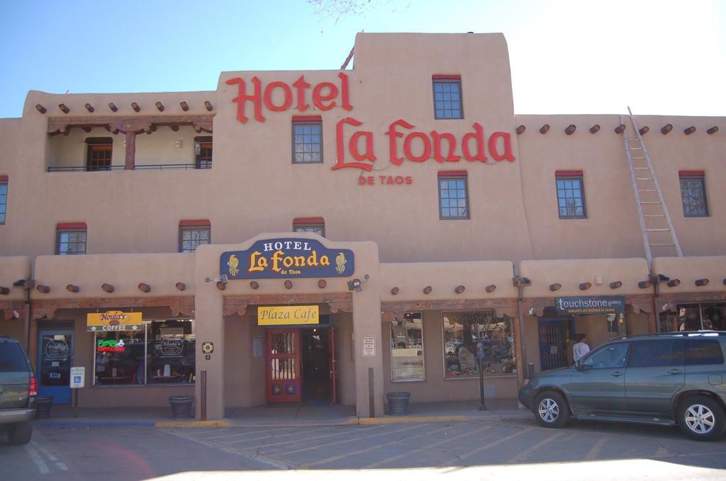 Hotel La Fonda De Таос Экстерьер фото